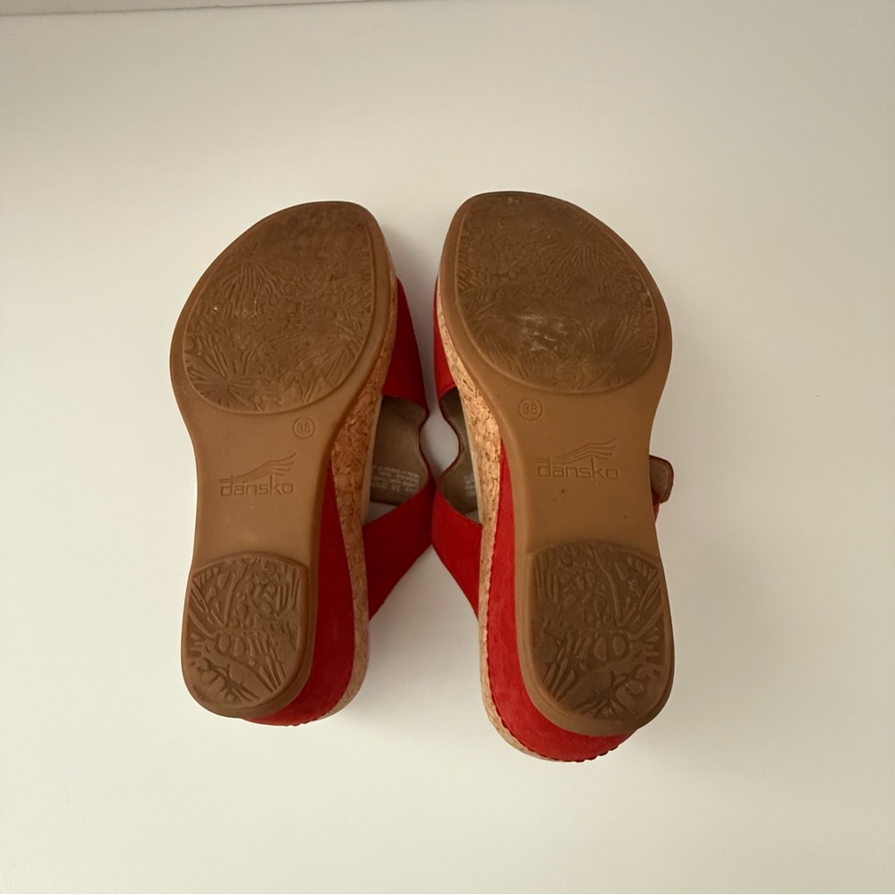 Dansko Carla Red Leather Wedge Slip-On – Women’s Size 38 - Picture 4 of 6
